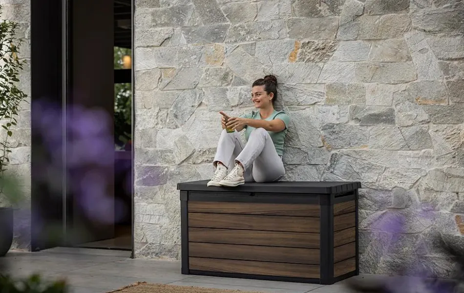 Best Signature 100 Gallon Deck Box - Rosewood Brown Small Deck Boxes
